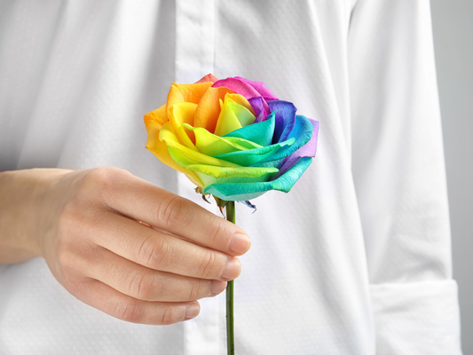 Roses are NOT all Created Equal. Size MATTERS! Best Florist in Coventry Explains